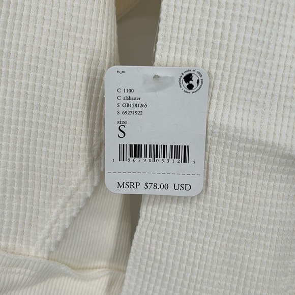 Free People Women's Santa Clara V-Neck Pullover Thermal Top Off-White Small NWT - Picture 6 of 6